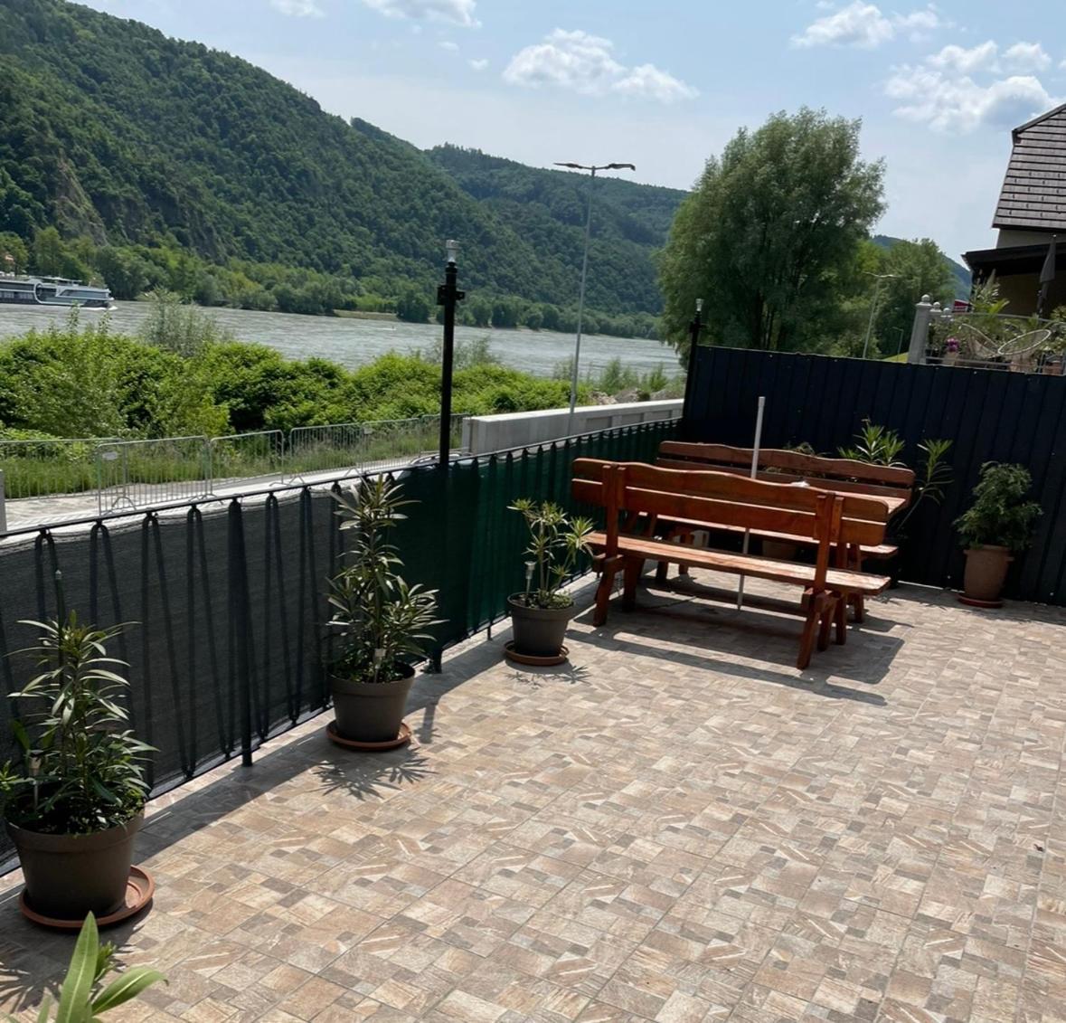 Appartement Haus-Donau In Der Wachau à Aggsbach Extérieur photo
